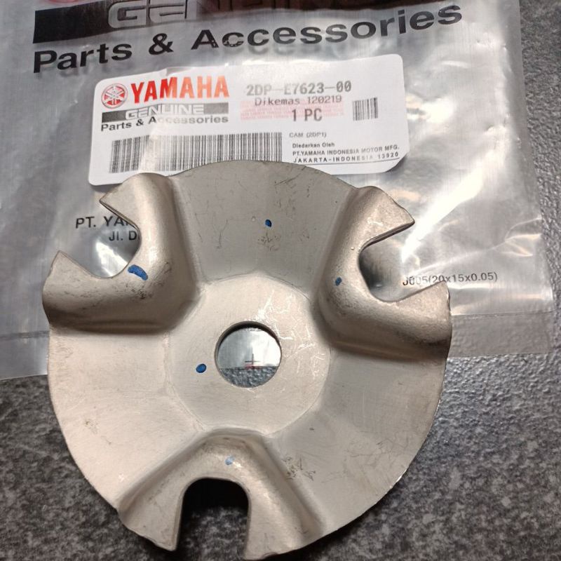 TUTUP RUMAH ROLER ROLLER CAM PLAT NMAX AEROX ORI ORIGINAL YAMAHA