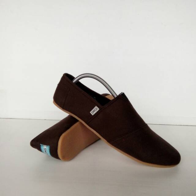 Sepatu slip on TOMS/slip on pria wanita murah/slip on produksi sendiri/sepatu canvas