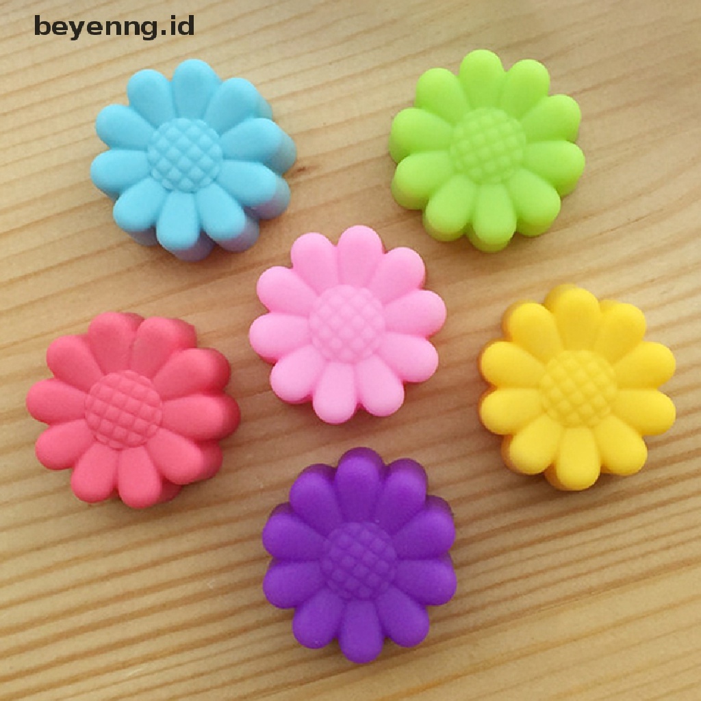 10 Pcs Cetakan Kue / Coklat / Pudding / Es Bahan Silikon Ukuran 3cm