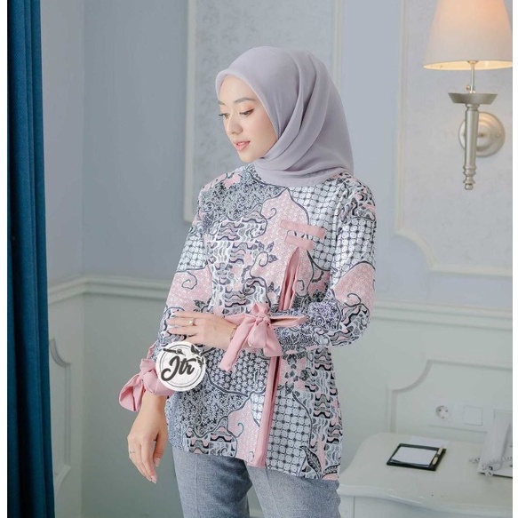 Baju batik wanita modern Atasan Batik Wanita Kerja M L XL Batik kombinasi Blouse Batik Kerja