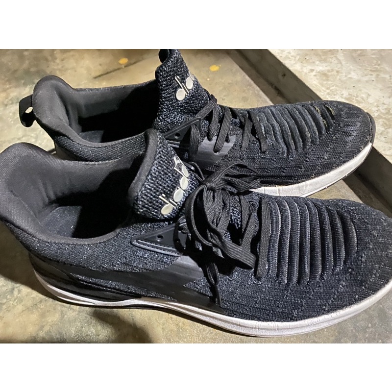 Sepatu Diadora second Size 42 insole 26,5