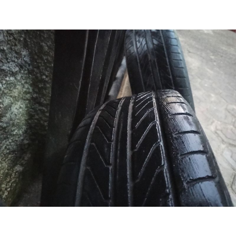 4 Velg R14 PCD 100+Ban 175/65 Brio calya sigra agya ayla vios jazz yaris karimun atoz visto soluna balrno sirion igniz Rp 2.500.000 ( 4 velg+Ban)