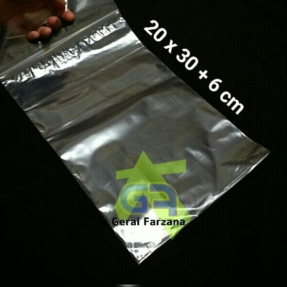 

Plastik Klip Gantung 20x30 + 6 cm Bening / Klip POND Bening Per Pack