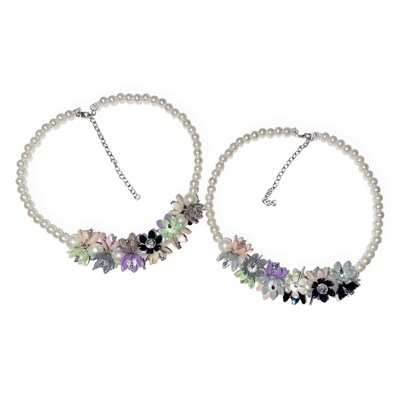 Griselda Flowery Crystal Pearl Necklace Kalung Mutiara Kristal Panjang Kalung Hijab Korea Bunga Kelopak