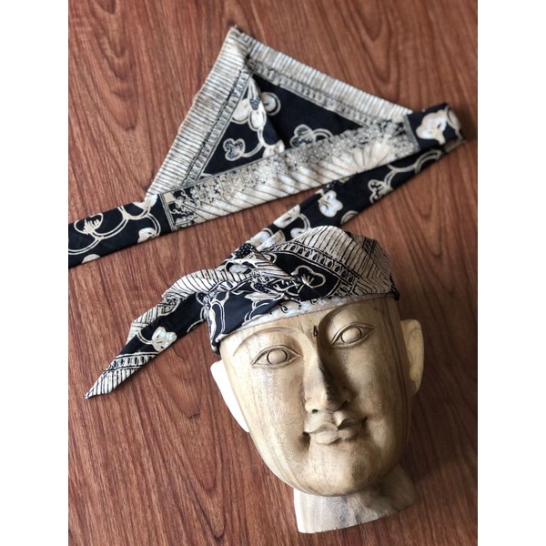 UDENG BATIK SETENGAH JADI LEMBARAN