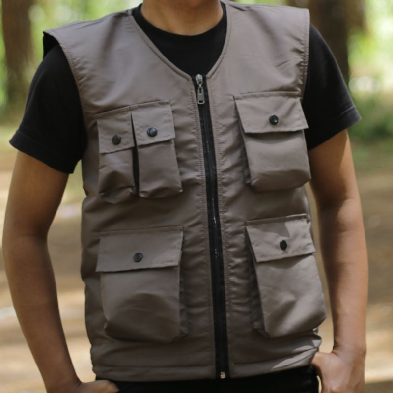 Rompi Pria parasut /Rompi Outdoor /Rompi Lapangan