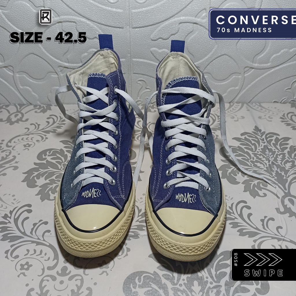 Sepatu - S08 "CONVERSE 70s MADNESS"