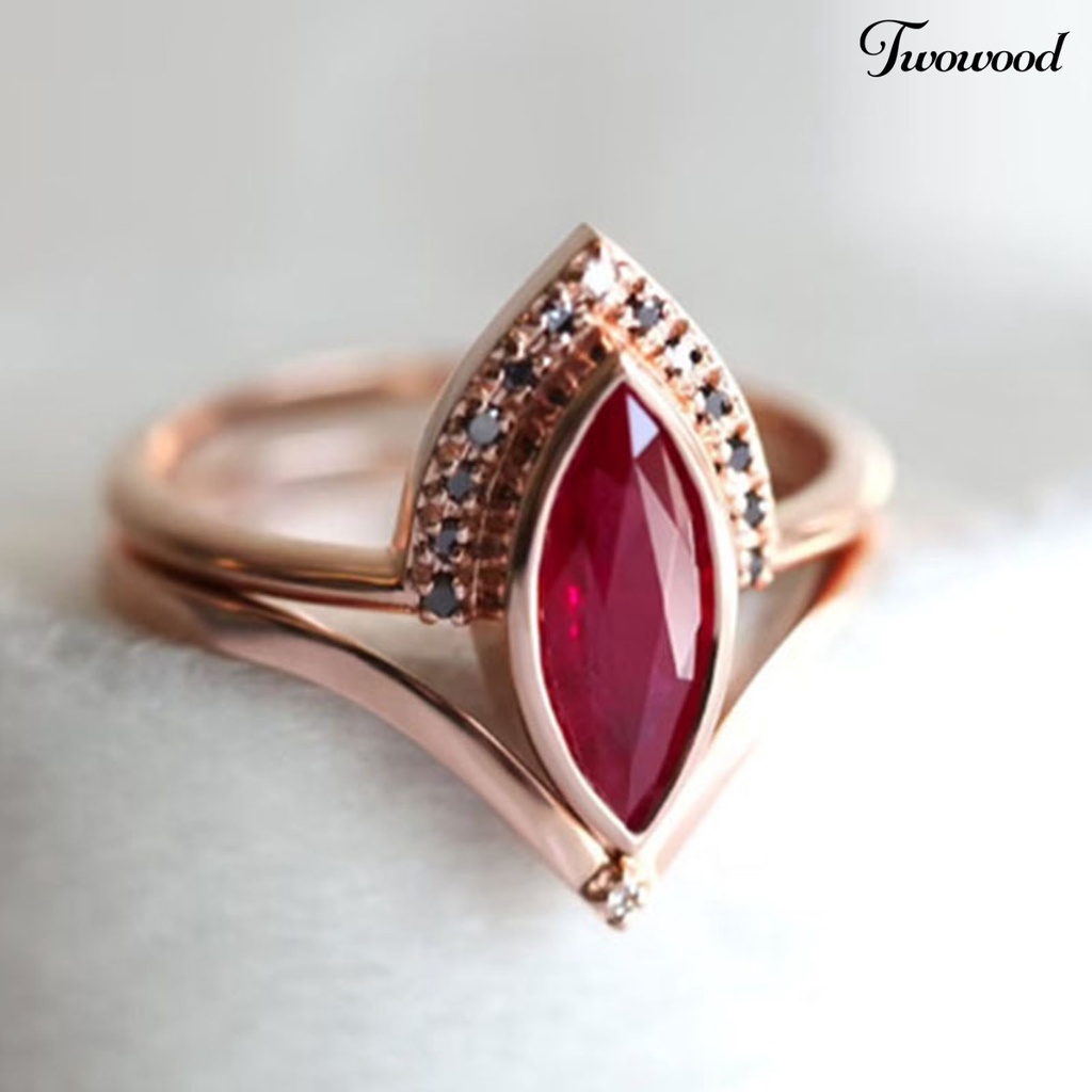 Cincin Knuckle Berlian Imitasi Warna Merah Gaya Vintage Klasik Untuk Wanita