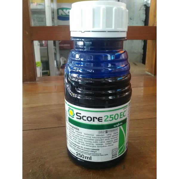 obat pertanian fungisida SCORE 250ml 100ml