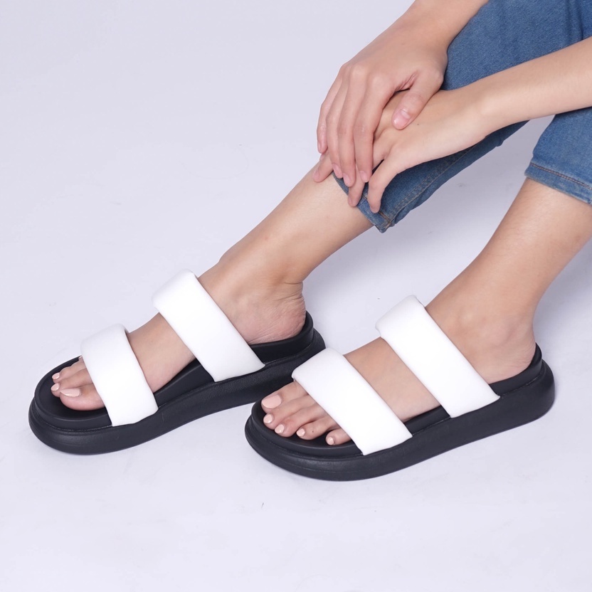 LAPEPA YUK - Dunkenstock CHERRY Sandal Wanita Tinggi 5cm Size 36 - 40 Selop Tidak Licin Sendal Beleza Wedges Slop Birken Rumah Belleza 37 38 39 Warna Grey Abu-abu Bellezza Kekinian Premium Terbaru Shoes Ori Original Mall Official Store