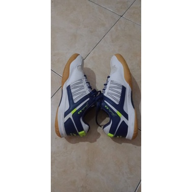 sepatu badminton lining attack lV