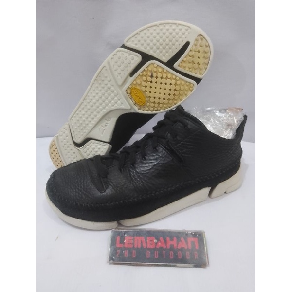 Misteri Sepatu Clarks Murah di Online Shop: Keuntungan, Risiko, dan Cara Berbelanja Aman