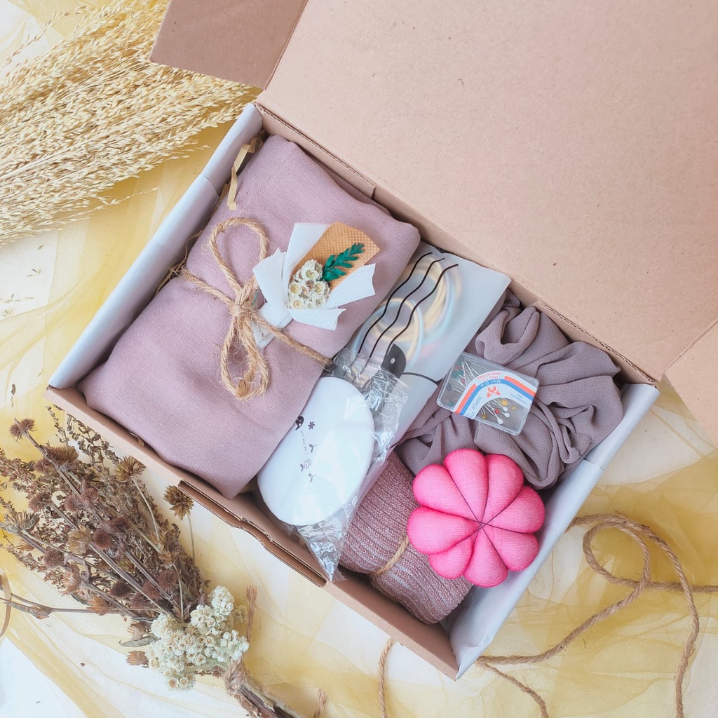 HAMPERS HIJAB PARIS VOAL MURAH | PARIS VOAL | GIFT BOX | HIJAB SEGI EMPAT | KADO CEWEK