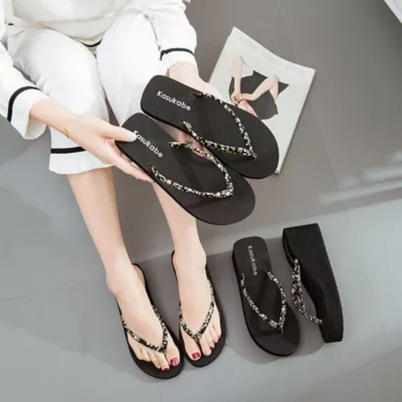 Sandal Wedges Jepit bunga kecil terbaru trendy