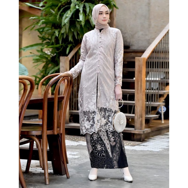 Permata Olshop /Setelan Kebaya Tunik Tulle Kancing Depan Busui / Kebaya Tunik Melayu / Kebaya Modern / Kebaya Wisuda / Kebaya Seragam