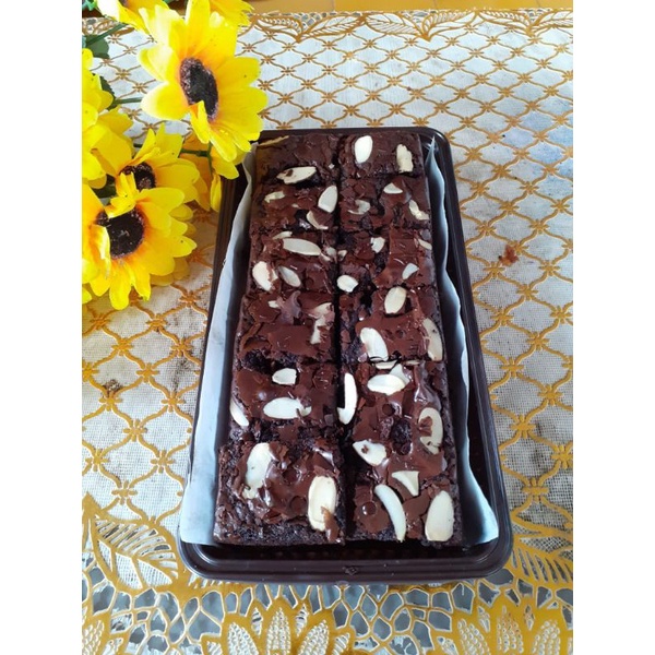 

Brownies panggang, fudgy brownies ukuran 22x10