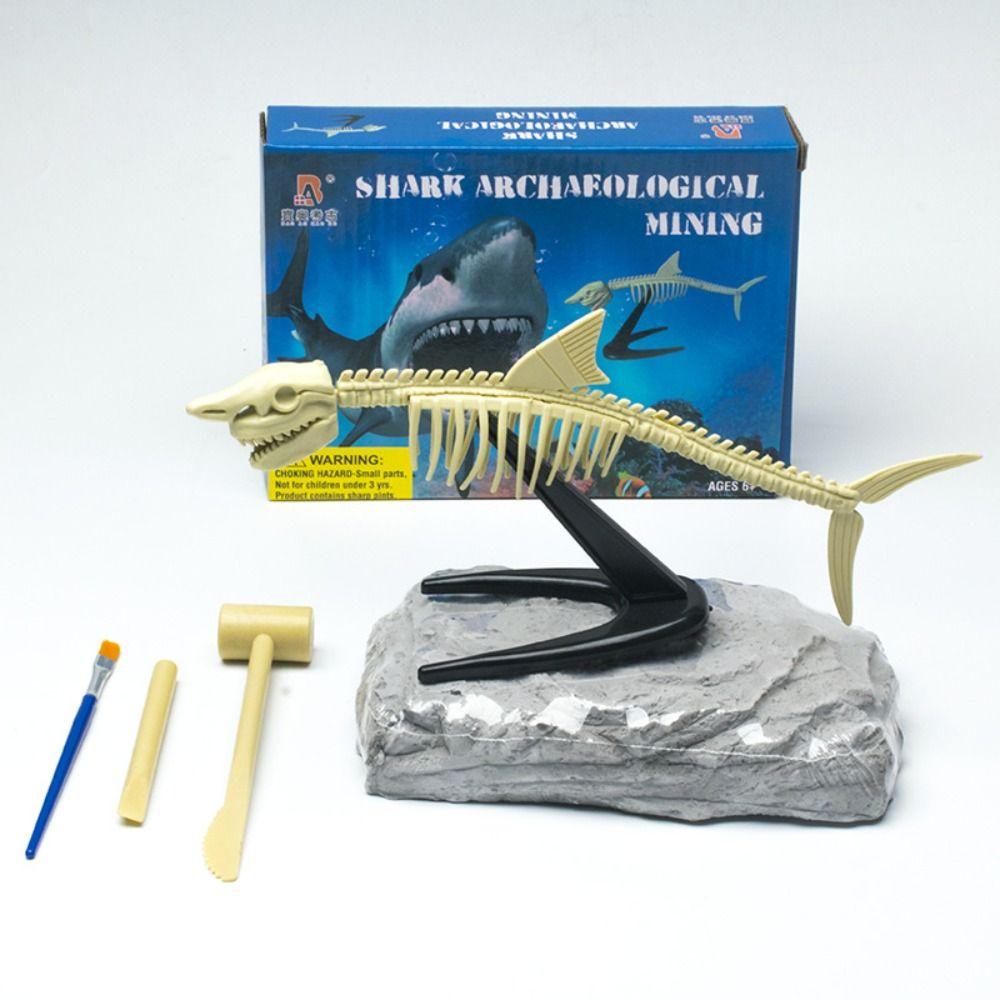 NEEDWAY Needway Dinosaurus Menggali Kit Kejutan Menggali Set Model Kerangka Dinosaurus Mainan Edukasi Sains Velociraptor 3D Skeleton Puzzles Alat Penggali Kit Mainan Gali Arkeologi