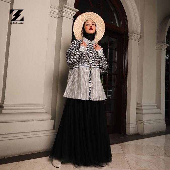 ZASKIA SUNGKAR GISCA BLOUSE