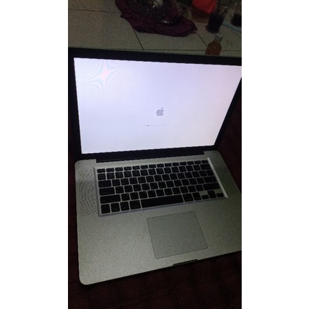 MacBook pro 2011 15inci