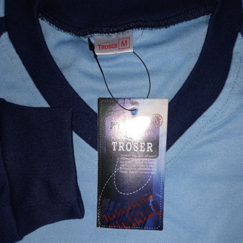 Celana dan Baju Training Olahraga Navy List Biru