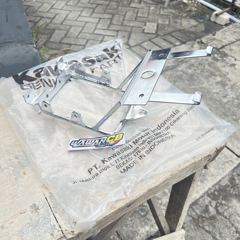 breket lampu ninja SS R kupingan lampu ninja SS R Import kualitas bagus