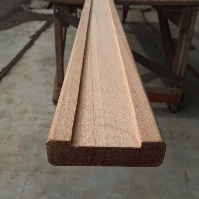 Pagangan Railing Tangga Pagar Hand Rail Kayu Reling Gepeng - kayu merbau