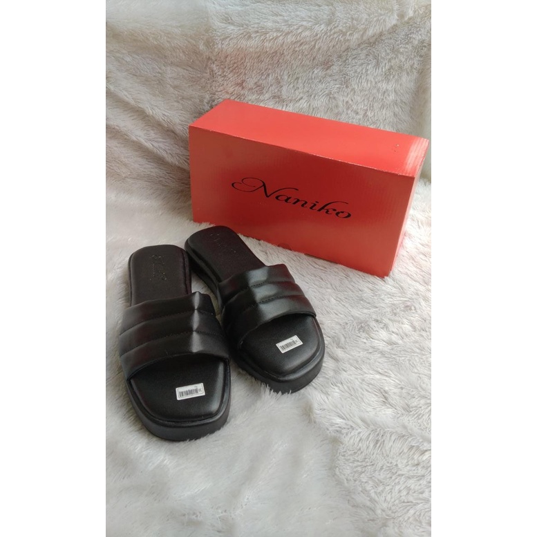 SANDAL FLAT NANIKO PREMIUM