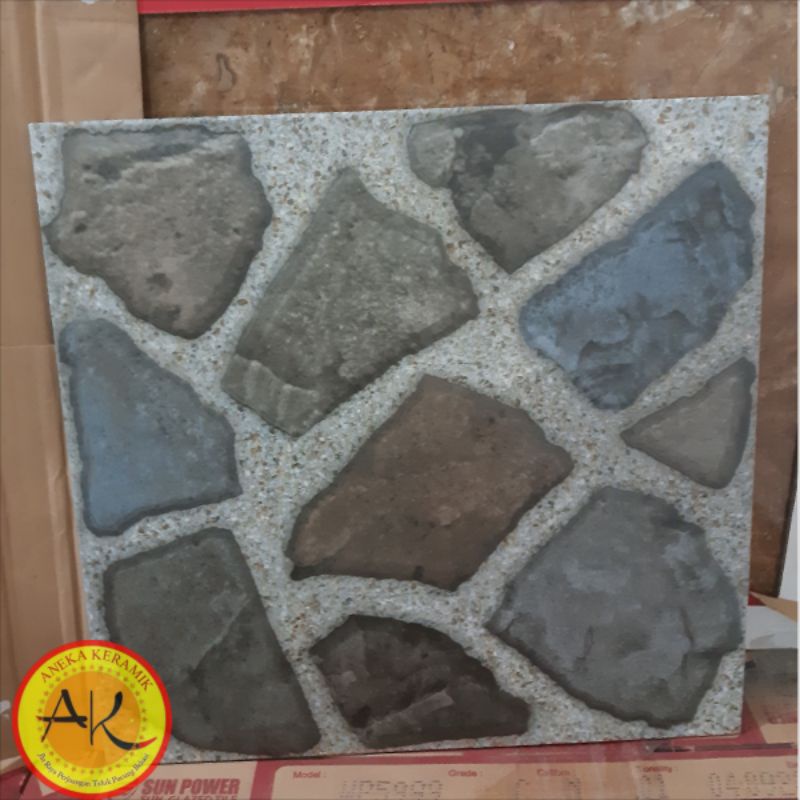 Keramik Lantai Teras Garasi Dinding Kasar Motif Batu Alam Timbul 40x40 Robson Grey