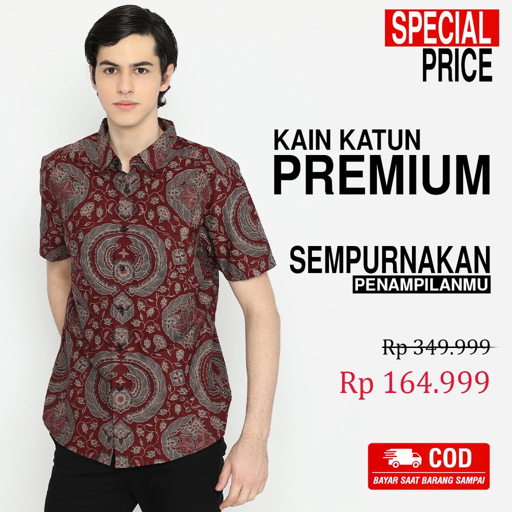 KEMEJA BATIK PRIA Lengan Pendek Slimfit Premium Motif Babon Angrem Merah Maroon Marun 723699 Cap 72 - Baju Kemeja Atasan Pakaian Setelan Batik Pria Cowok Laki Laki Remaja Keluarga Kantor Lengan Pendek Modern Slimfit Slim Fit Premium Kekinian