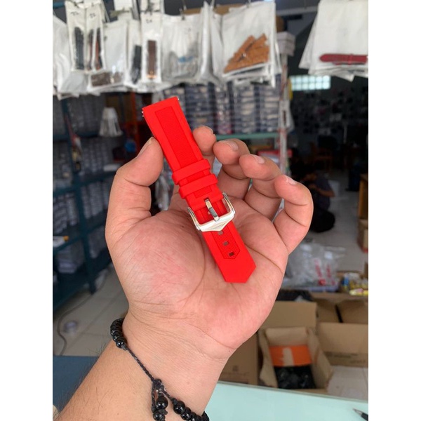 Strap tali jam tangan silicon merah Size 22mm lembut