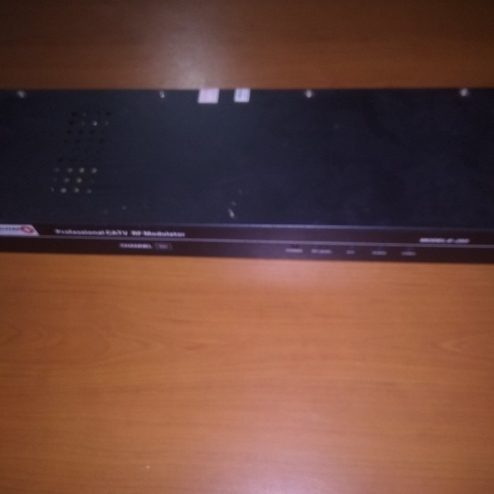 Modulator RF Falcom E-203