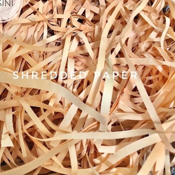 

SHREDDED PAPER / KERTAS CACAH SERUT KAWUL / ISI GIFT BOX FILLER - Peach - 2 Kg
