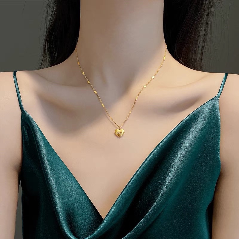 kalung titanium asli gaya terbaru motif hati cantik ala korea terlaris termurah cantik lucu kerenu