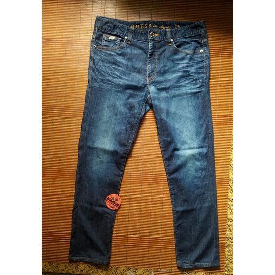 Celana Jeans GUESS Fading slim baggy