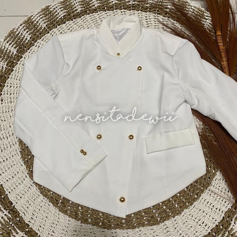 [1 Set] Baju Adat Jawa - Solo, Nuansa Putih