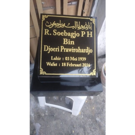 batu nisan keramik full dudukan motif full custom ukiran