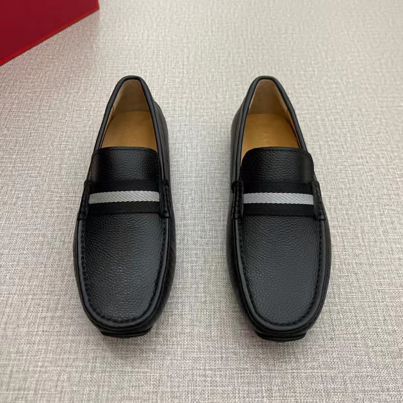 New BALLY casual shoes