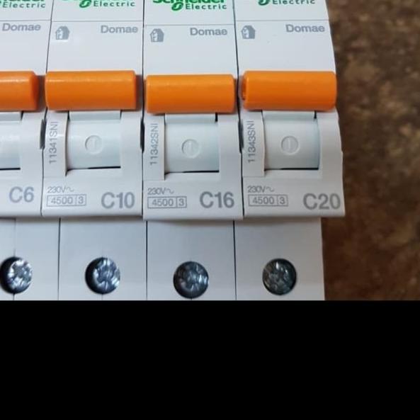 mcb schneider 6a 10a 16a 20a/mcb /sekring/listrik/kabel/sneider murah