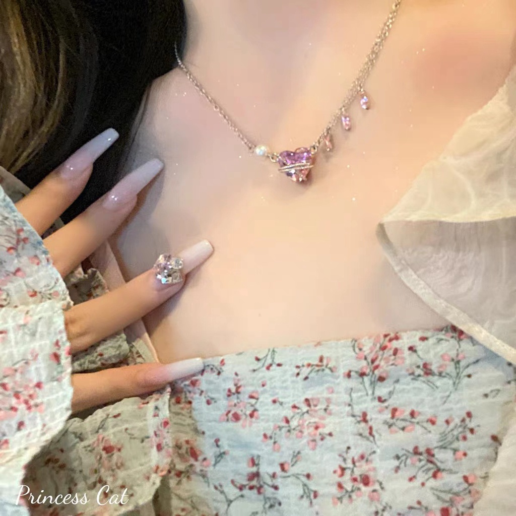 Kalung Rantai Dengan Liontin Hati Pink Aksen Batu Zircon Untuk Wanita