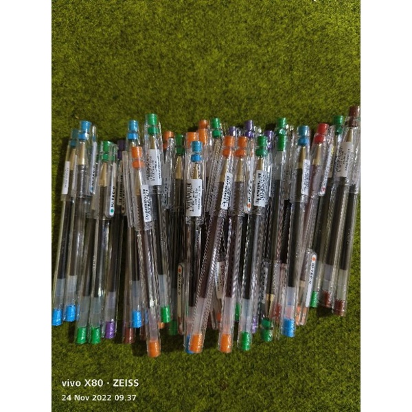 

Pulpen Hi tech c 0.3 | Alat esay kitab