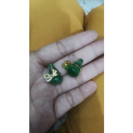 liontin kalung kendi