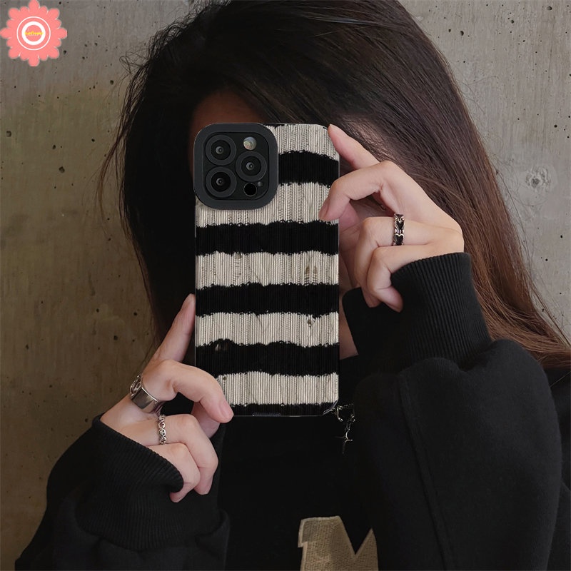 Soft Case Silikon Tekstur Kulit Garis Hitam Putih Tahan Banting Untuk iPhone 11 14 13 12 Pro Max 7Plus XR X XS Max 7 8 Plus