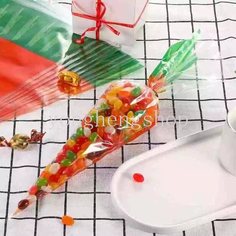 20 Pcs / set Tas Kemasan Kue Coklat Permen Bentuk Wortel Segitiga Untuk Hadiah Pesta Ulang Tahun Anak