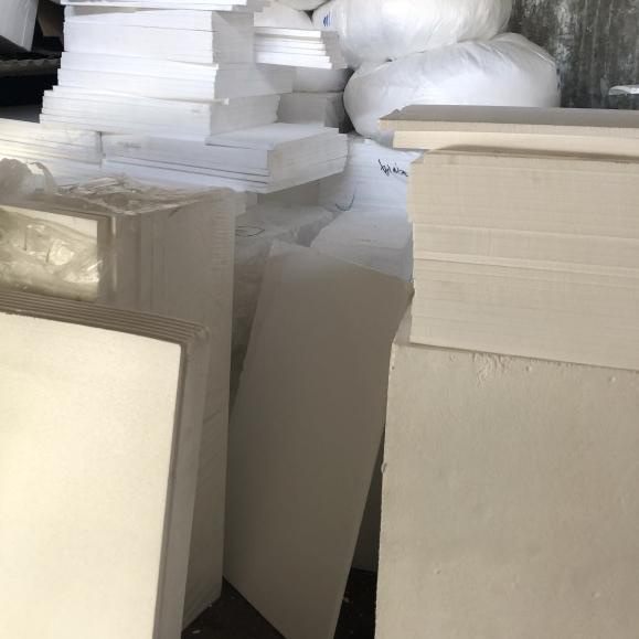

Styrofoam Butiran Pasir - Butiran Foam