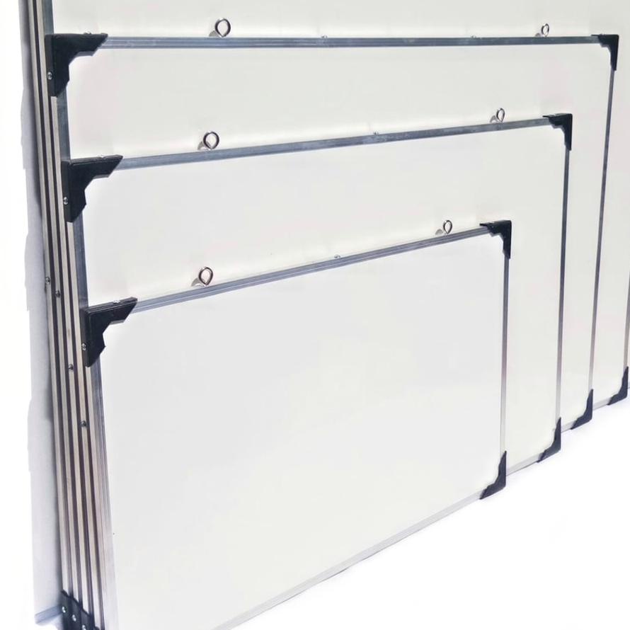 

White board/Papan Tulis 60x90 2 sisi Spidol dan kapur Whiteboard