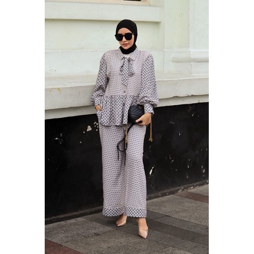 AZKA BY MMAAYRA (PO 20 JANUARI) / SORA BY MMAAYRA (READY)