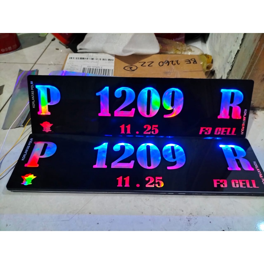 Plat Mobil Custom LED HOLOGRAM Akrilik