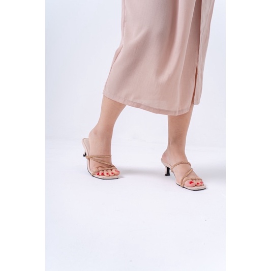 LUINO BALI BELLA HEELS RUNCING 5CM