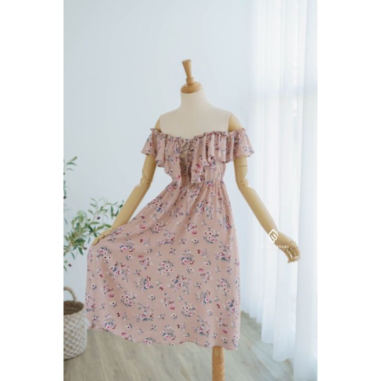 Rihana by safiyya syari