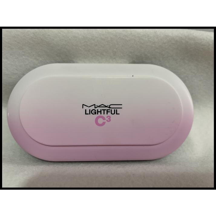 Promo Mac Lightful C / Mac Bedak Padat